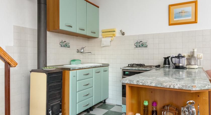 Apartment Old Stone House Локва Рогозница Стая снимка