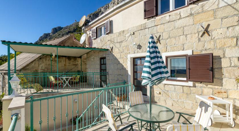 Apartment Old Stone House Локва Рогозница Стая снимка